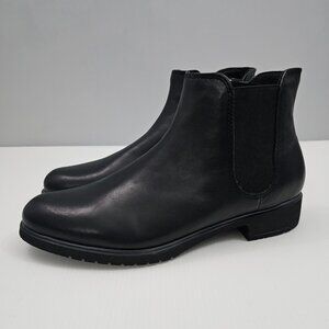 Munro Leighton Ankle Bootie Womens 7.5 NARROW Black Leather Chelsea Comfort